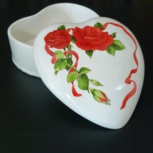 1984 Heart ❤️ 6" Porcelain Box Red Roses & Ribbon Made In Portugal for Teleflora